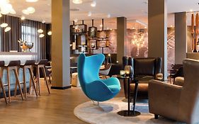 Motel One Frankfurt-Airport